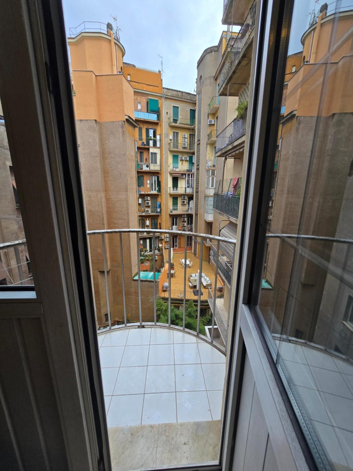 Appartamento Esquilino Di Yan Rom Exterior foto