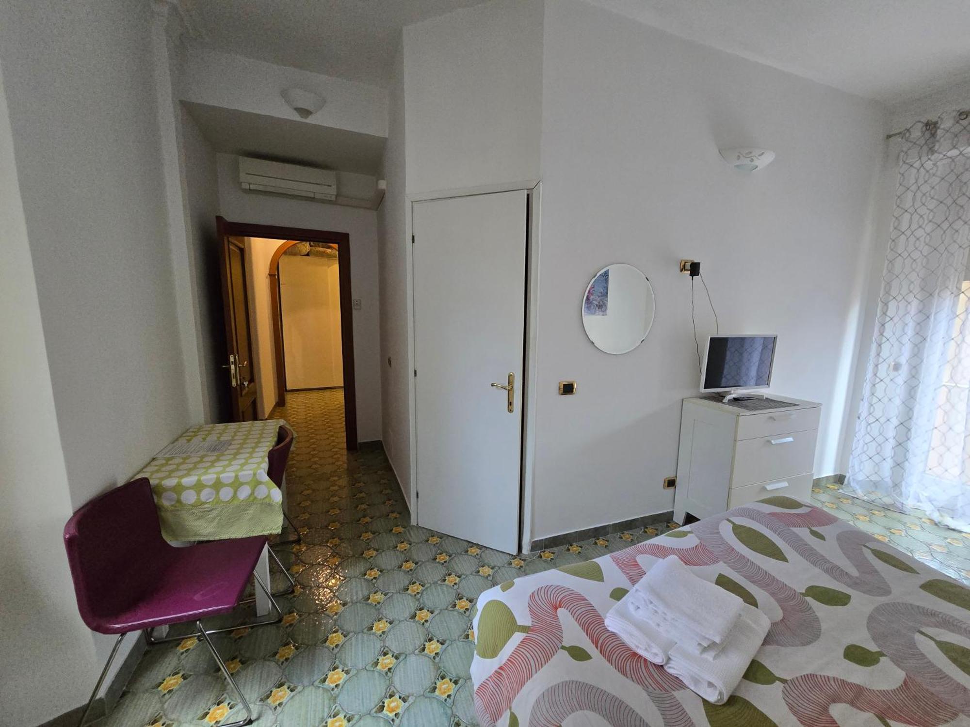Appartamento Esquilino Di Yan Rom Exterior foto